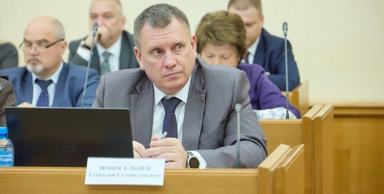 Состоялись публичные слушания