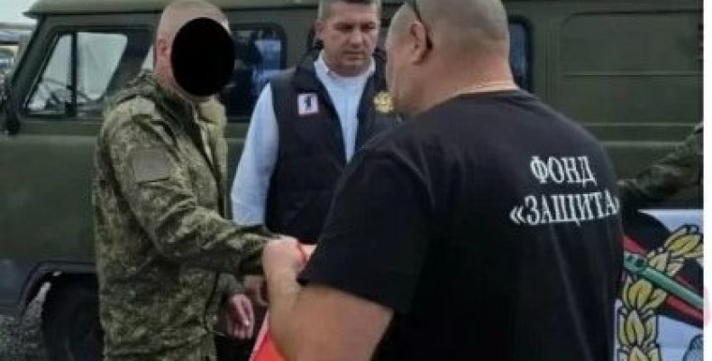 Из Малоярославецкого округа бойцам СВО передали автомобиль