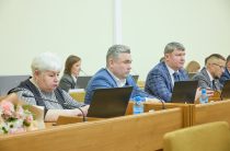 Депутаты скорректировали бюджет Территориального фонда обязательного медицинского страхования