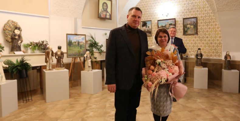 Выставка «Молитва, звучащая в глине. Оптинские старцы»