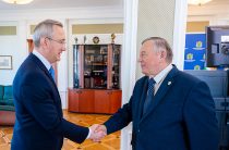 Владислав Шапша и Леонид Бредихин обсудили работу по повышению эффективности расходования бюджетных средств
