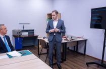 Владислав Шапша поручил рассмотреть возможность взаимодействия Калужского филиала МГТУ им. Н.Э. Баумана и правительства региона в сфере креативных индустрий