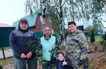 Депутат Думы Малоярославецкого округа принял участие а вкции «Посади розу»