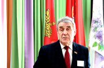 Педагог, депутат, наставник: Пётр Бобылёв встречает 70-летний юбилей