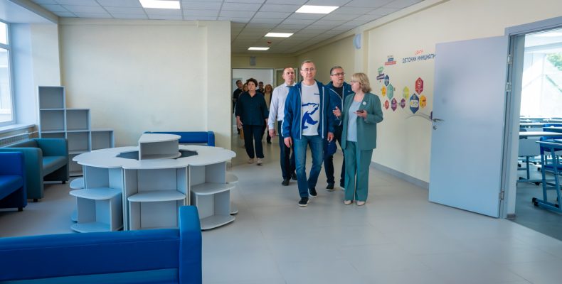 Владислав Шапша оценил результат капитального ремонта в средней школе    № 1 Калуги