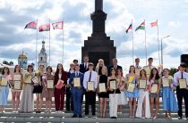 Торжественное чествование медалистов в Малоярославце