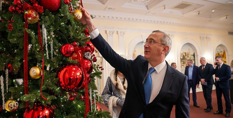 Калужский губернатор Владислав Шапша исполнит мечты троих детей